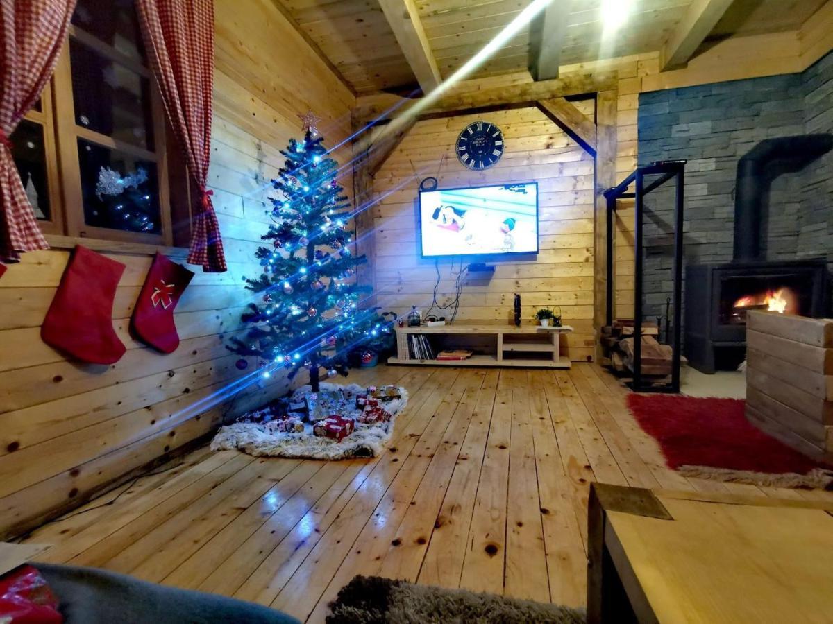 Willa Wooden House With A Waterfall "Stipanov Mlin" Plitvička Jezera Zewnętrze zdjęcie